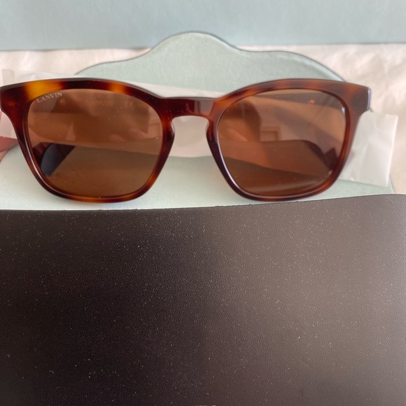 LANVIN tortoise shell sunglasses - Picture 4 of 7